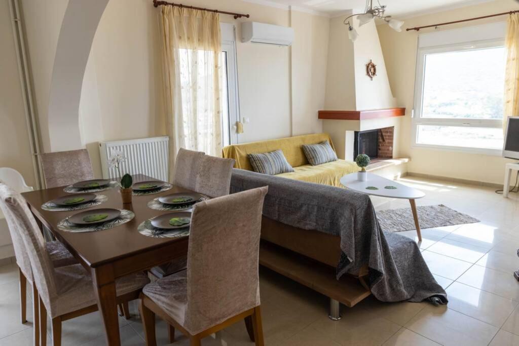 Port View House-Comfy Family Apartment-Panoramic View Néa Péramos Zewnętrze zdjęcie